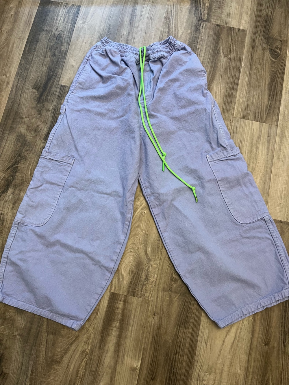 Meals Lavender Chef pant size xs never worn!